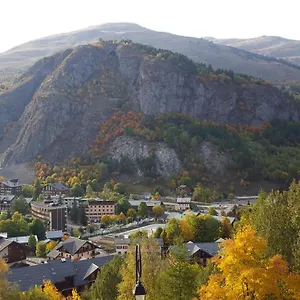 Appartement T2 Les Chardons Avec Piscine Sauna Et Hammam, Valloire